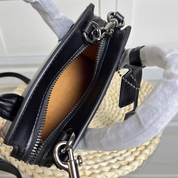 Coach Black shoulder bag - Picture 6 of 8